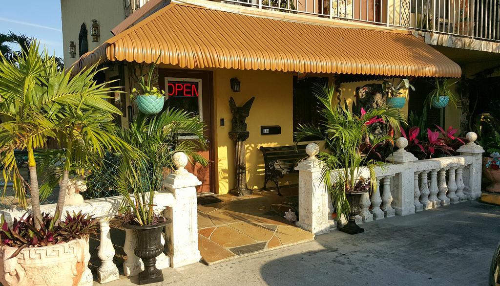 Lago Motor Inn レイク・ワース エクステリア 写真