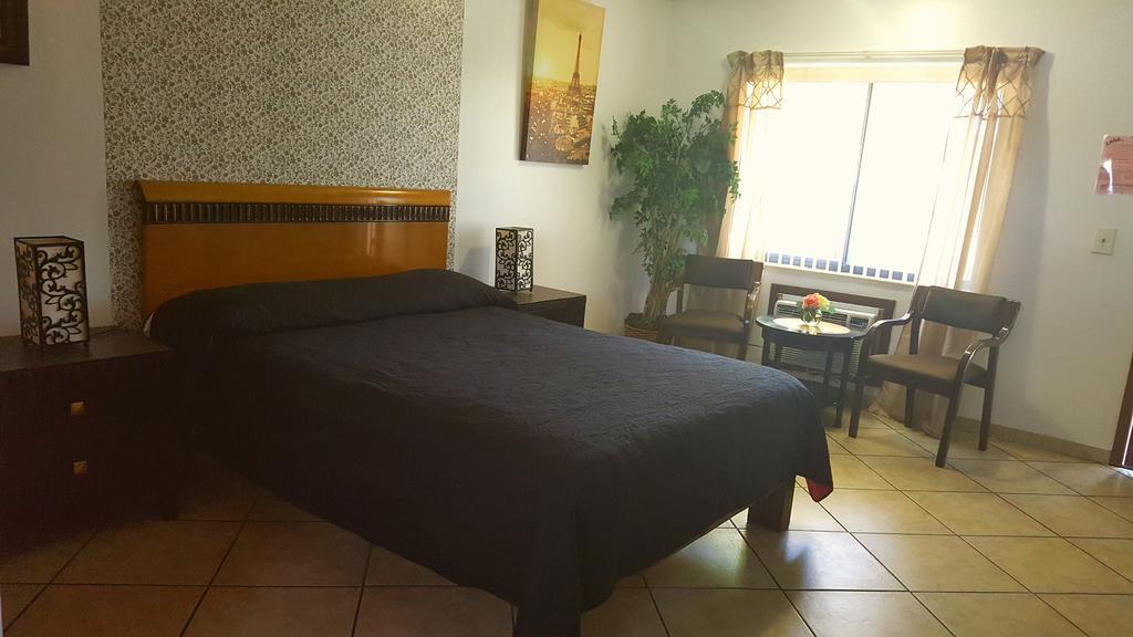 Lago Motor Inn レイク・ワース エクステリア 写真